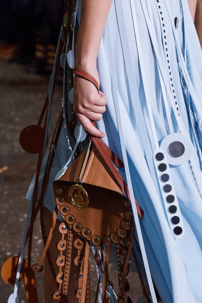 Look 168